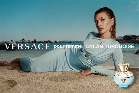 versace dylan blue vs turquoise